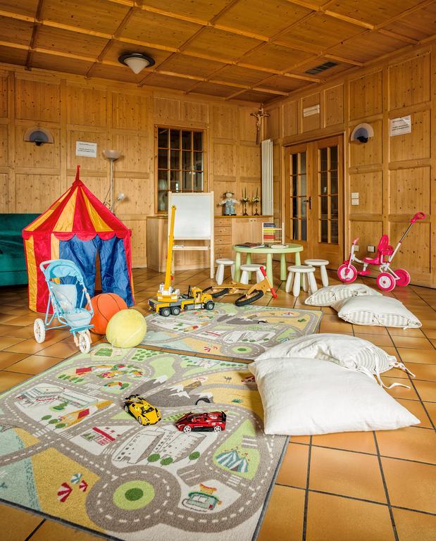 Antico Albergo Stella D'Italia Folgaria Exteriér fotografie