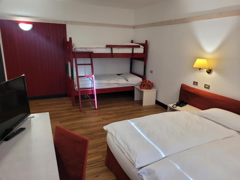 Antico Albergo Stella D'Italia Folgaria Exteriér fotografie